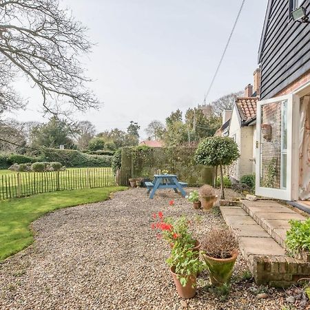 Church Farm House Campsea Ashe Удбридж Екстериор снимка